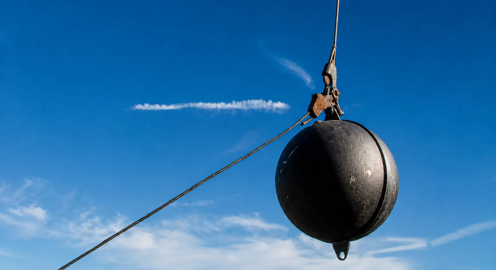 Esferas metálicas fundidas DropBall para mineração, siderurgia e demolição